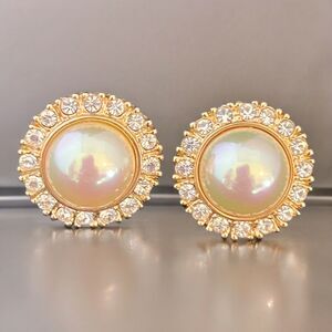 Vintage 1980s Roman Faux Pearl Crystal Earrings Gold Tone Pierced - 6Q